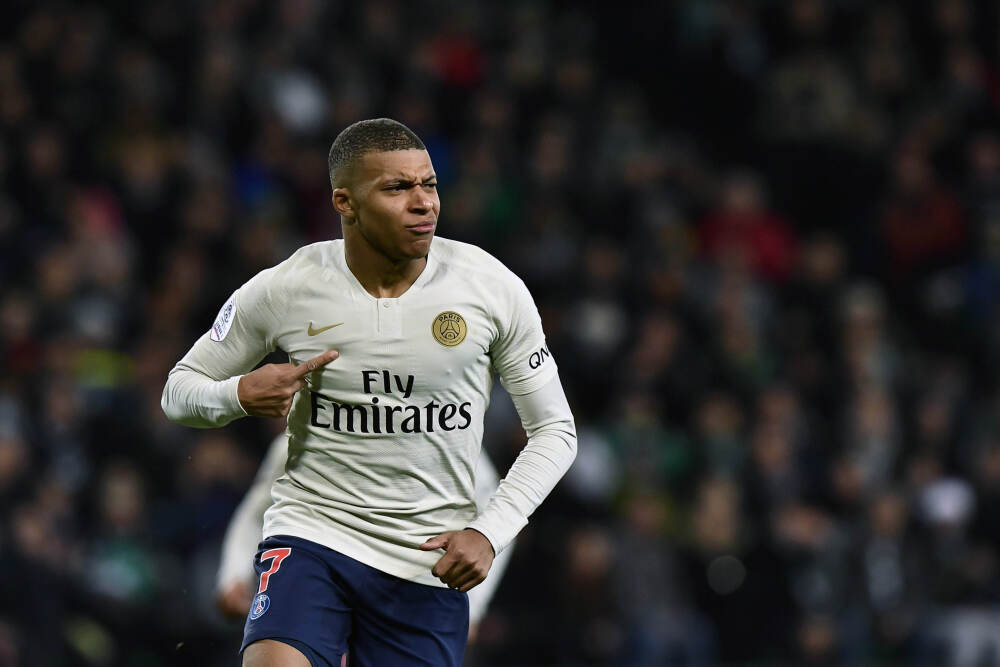 在社会上混, 不要等到被撞得头破血流, 才后悔没早明白这10个人性真相